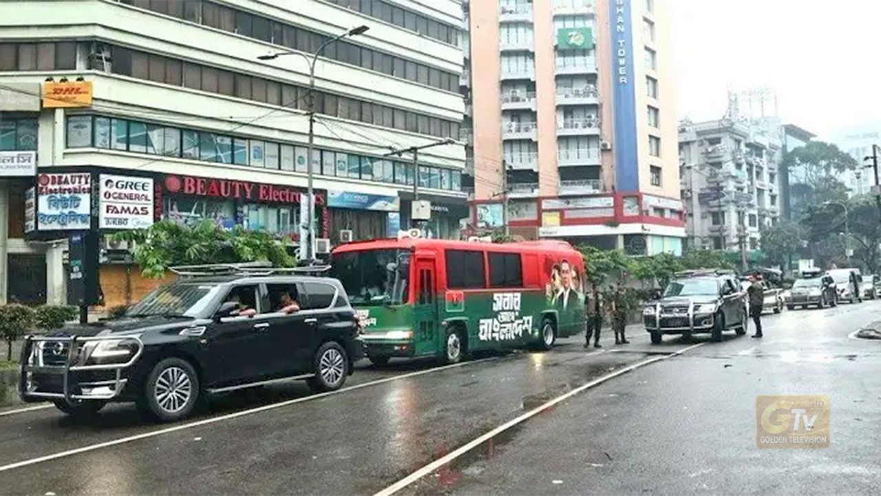 গুলশানের বাসভবন থেকে যাত্রা শুরু করেন প্রধানমন্ত্রী তারেক রহমান