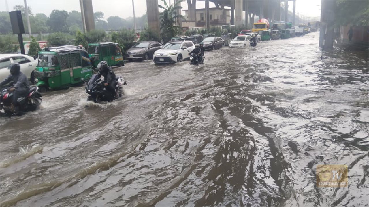 মৌসুমি বায়ু আরও সক্রিয়, ৬ বিভাগে ভারী বৃষ্টির পূর্বাভাস