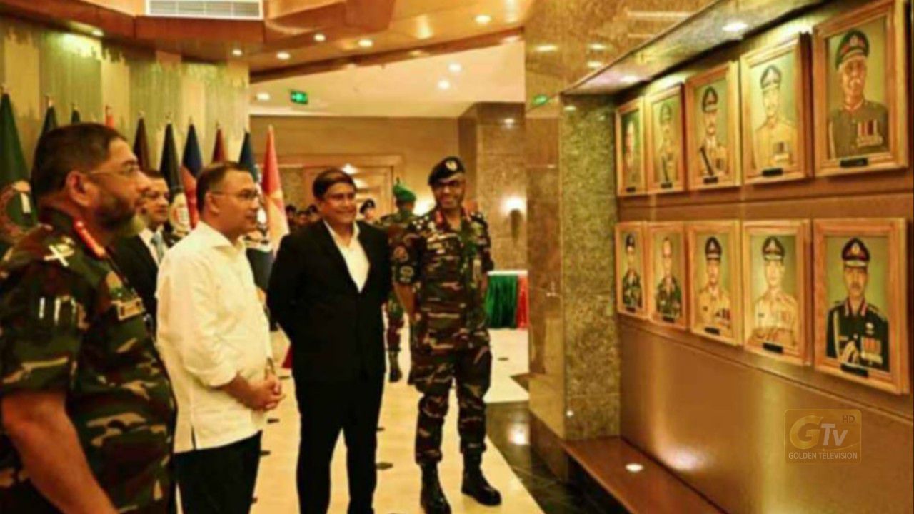 সেনাসদরে সদরে সাবেক সেনাপ্রধানদের তালিকায় বাবার ছবি দেখে থমকে দাঁড়ালেন প্রধানমন্ত্রী 