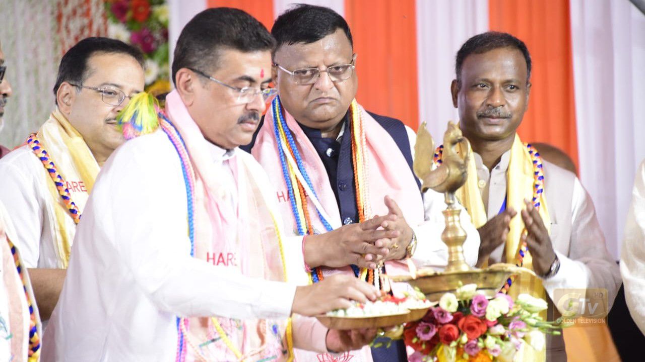 ইসকন অন্নমিত্র ফাউন্ডেশন এর মেগা কিচেনের উদ্বোধন করলেন মুখ্যমন্ত্রী শুভেন্দু অধিকারী।‌