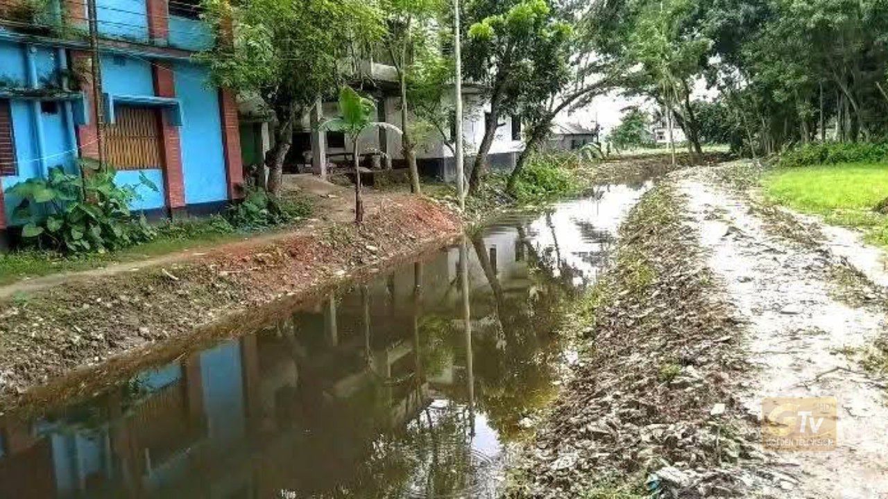গাইবান্ধা সদরে খাল খনন না হওয়ায় সরকারি কোষাগারে ফেরত গেল ৫৭ লাখ টাকা