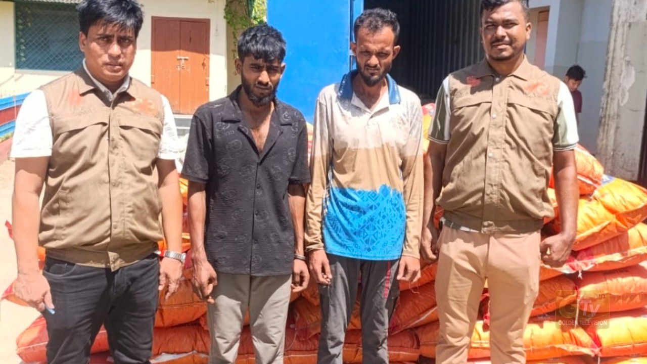 সুনামগঞ্জের বিশ্বম্ভরপুরে ডিবি পুলিশের অভিযানে কাভারভ্যানসহ ২২ লাখ টাকার অবৈধ ভারতীয় জিরা ও ফুচকা উদ্ধার, আটক ২