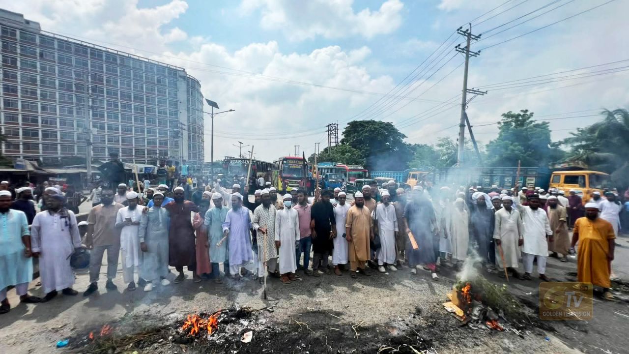 ইসলামী যুব আন্দোলন নেতা খুন: বিচার দাবিতে ঢাকা-চট্টগ্রাম মহাসড়ক অবরোধ