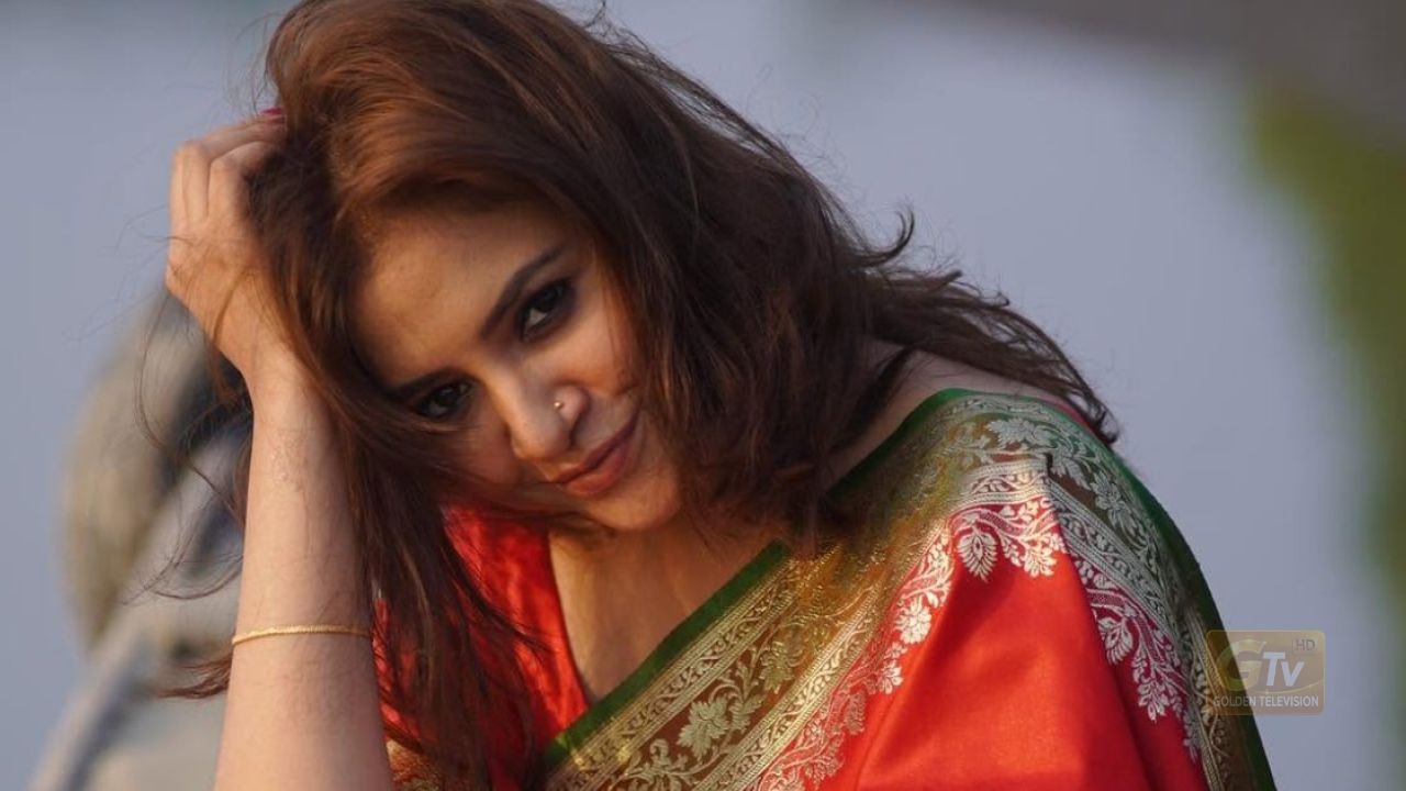 শুটিং শেষে ঢাকায় ফেরার পথে সড়ক দুর্ঘটনার কবলে অভিনেত্রী