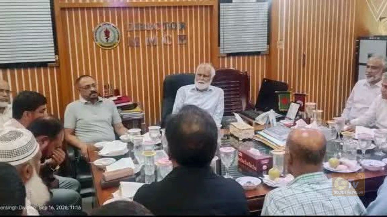 মমেক হাস পাতালের অগ্নিকান্ড ঘটনাস্হল পরিদর্শন করেন প্রতিমন্ত্রী ইঞ্জিনিয়ার এম ইকবাল হোসন