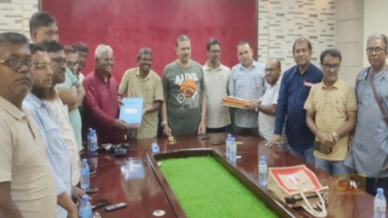 প্রেসক্লাব যশোরের নবনির্বাচিত কমিটির দায়িত্ব গ্রহণ 