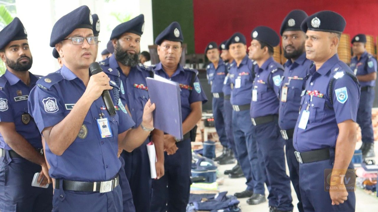 গাইবান্ধায় জেলা পুলিশের কিট প্যারেড অনুষ্ঠিত