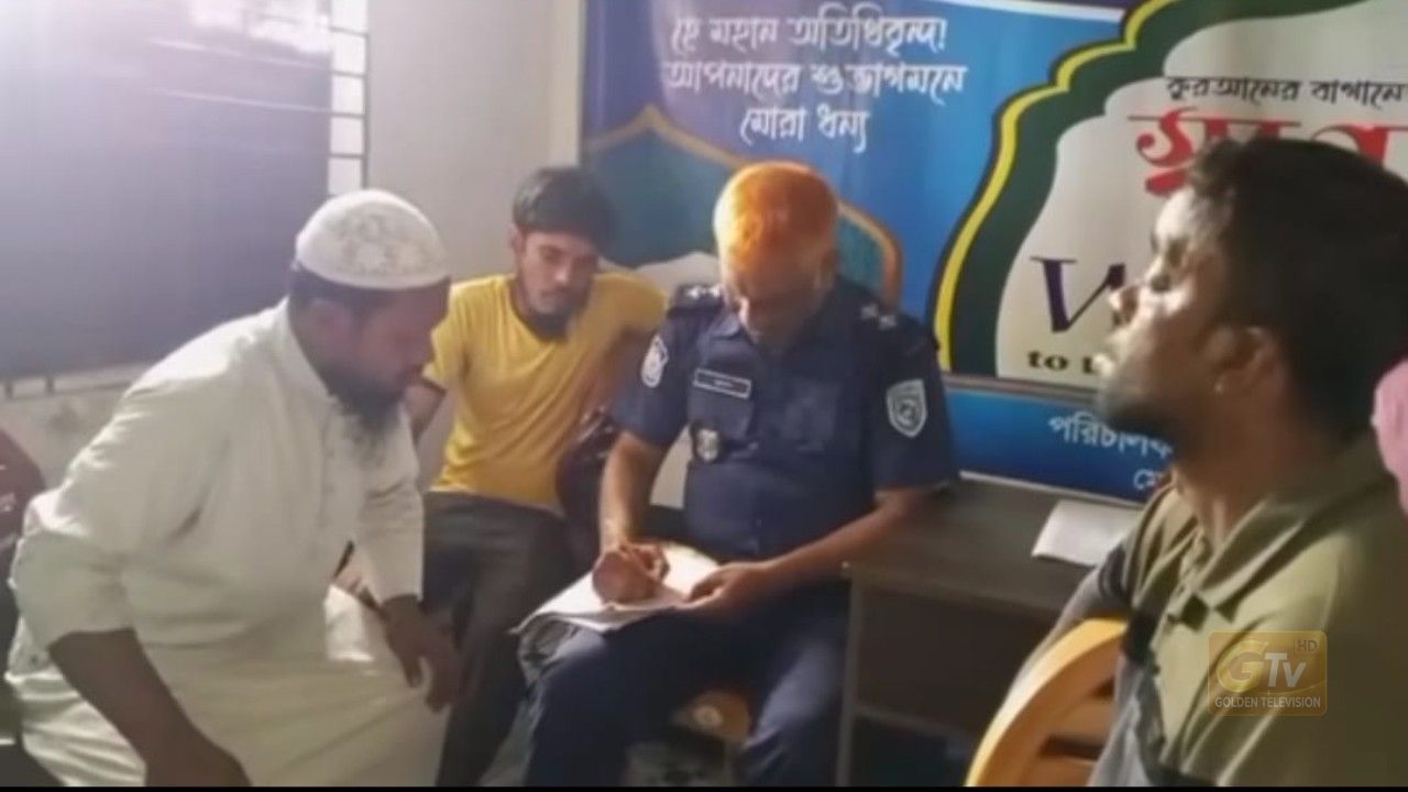 গাইবান্ধায় ছেলেধরা সন্দেহে দুই ব্যক্তি আটক, পুলিশের কাছে হস্তান্তর